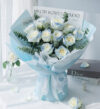 Bó hoa hồng trắng chúc mừng