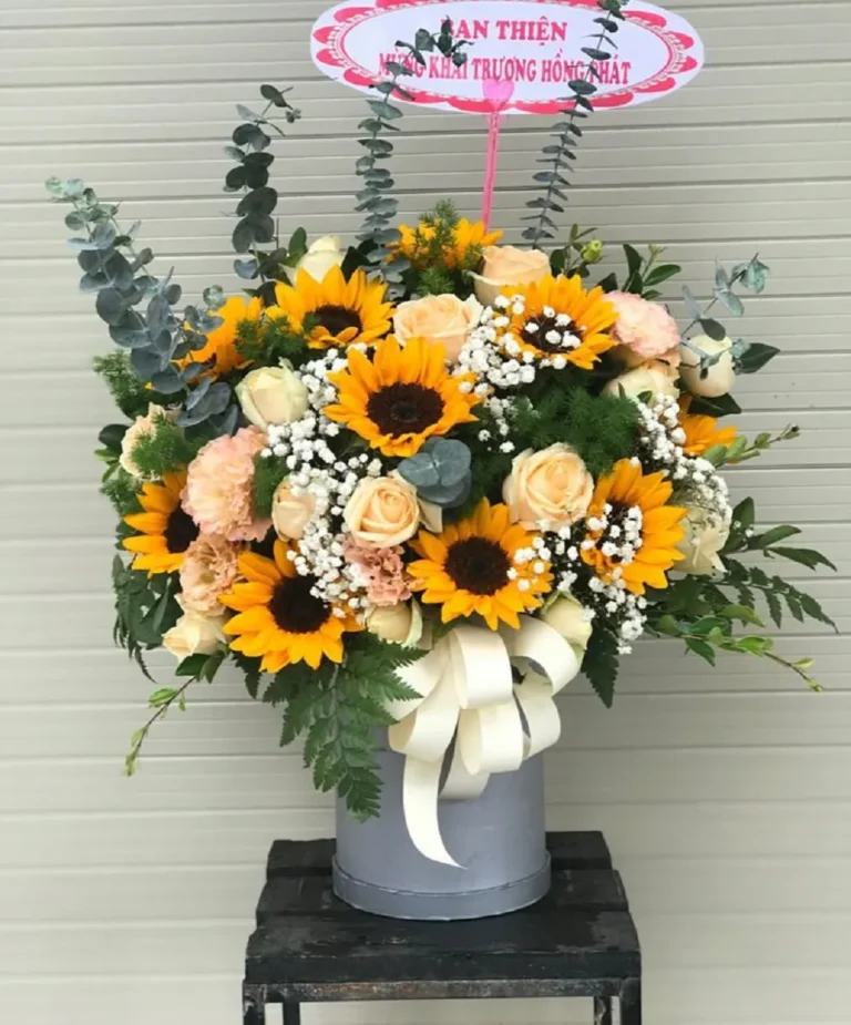 Lẵng hoa hướng dương để bàn