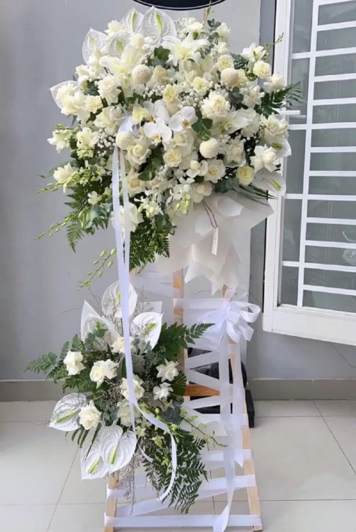 Vòng hoa đám tang giá rẻ